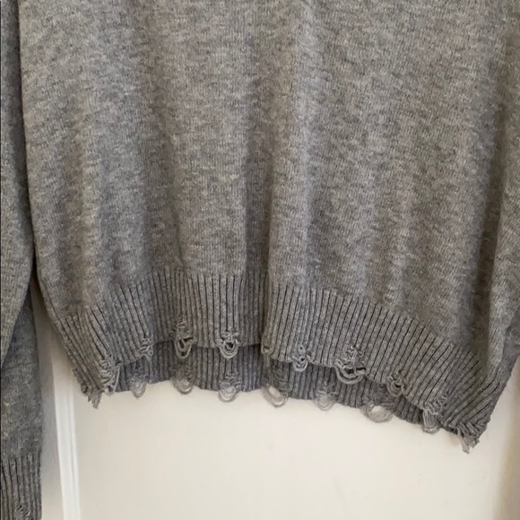Distressed Sweater - Picture 3 of 4